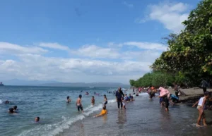 Pantai Menjangan Banyuwangi