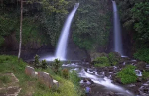 Air Terjun Di Banyuwangi