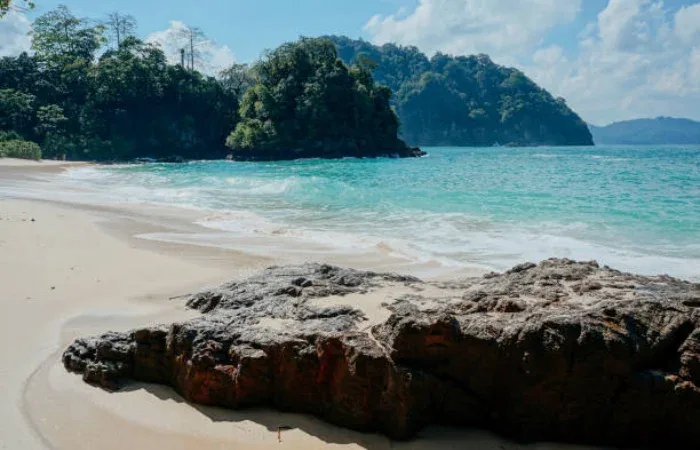 Pantai Tabuhan Banyuwangi