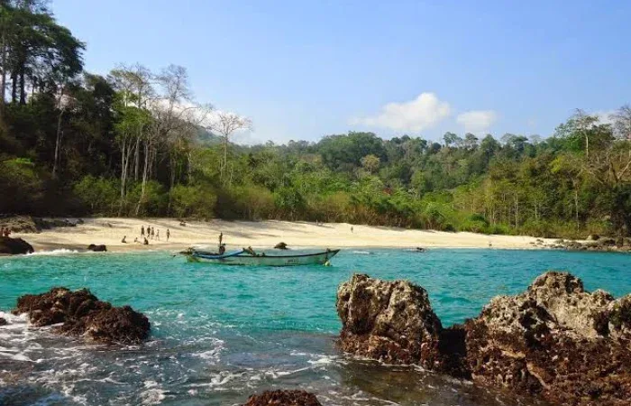 Pantai Banyuwangi Terbagus
