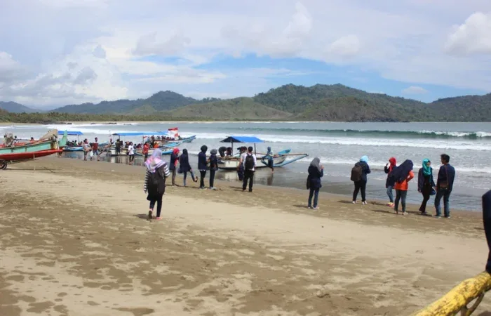 Pantai Viral Banyuwangi