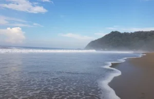 Pantai Indah Di Banyuwangi