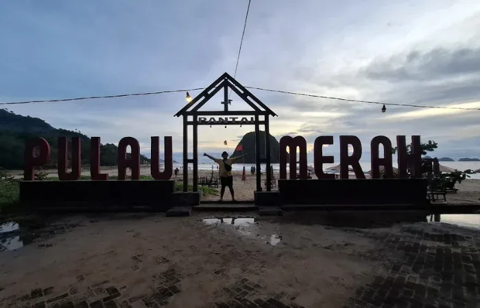 Red Beach Banyuwangi