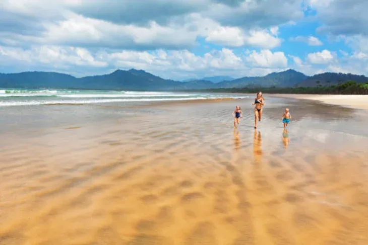 Pantai Terbaik Di Banyuwangi