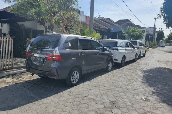 Rent Car Banyuwangi
