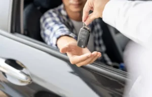 Rental Mobil Banyuwangi Lepas Kunci