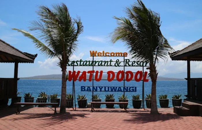 Watu Dodol Banyuwangi